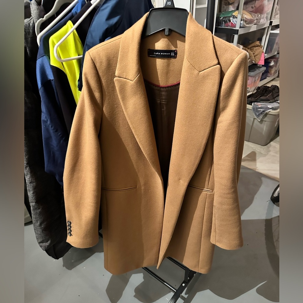 Zara Women’s Tan Coat